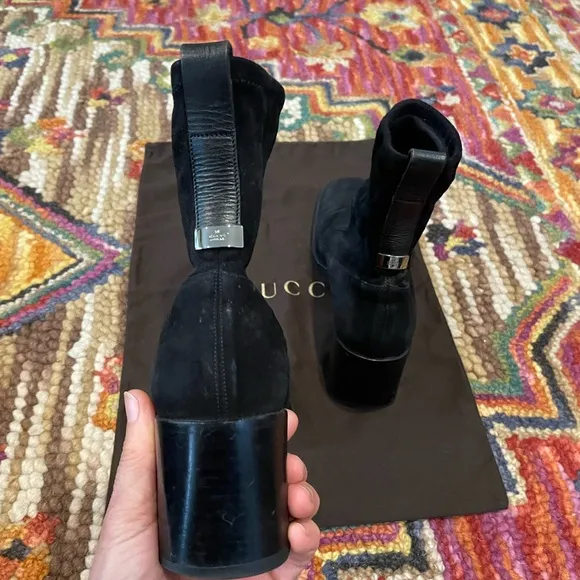 🎉🌺 Authentic Black Suede Pull-on Boots