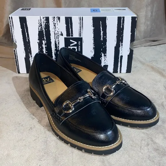🆕 DV by Dolce Vita Celeste loafer
