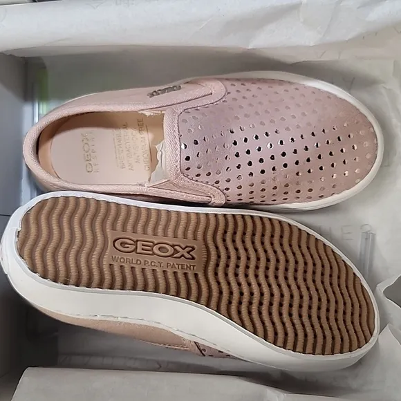 🎁 Geox Kids Kilwi Flats