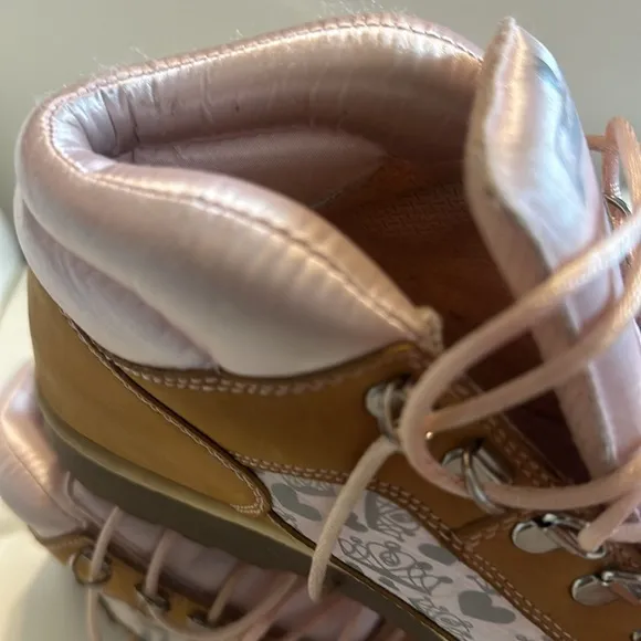 🌸 Limited Edition Timberland Princess Pink Satin Field Boots Women Girls