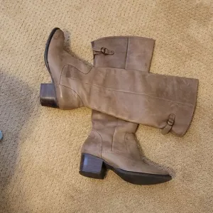 - Matisse rio Grande, all leather boots size 7