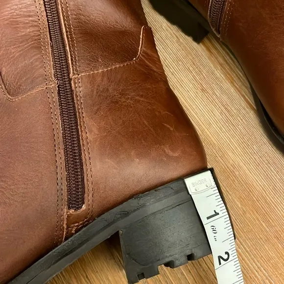 🆕 VINCE CAMUTO Jorshie Tall Over The Knee Brown/Cognac Leather Boots - Size 6.5