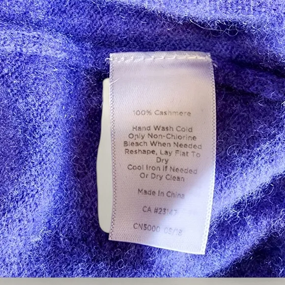 100% Cashmere 3/4 Sleeve Sweater