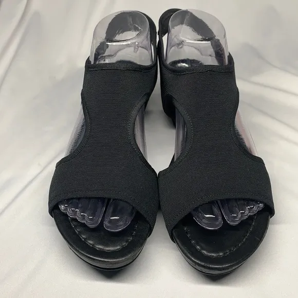 🔥1/2 of Summer Sale!🔥 STUART WEITZMAN Giver Demi Stretch Sandals