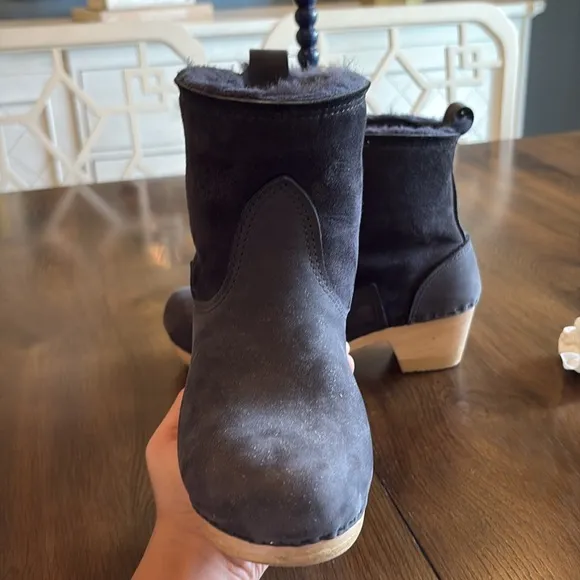 2019 No. 6 store pull on shearling clog boot mid heel navy suede size 39 clean!!