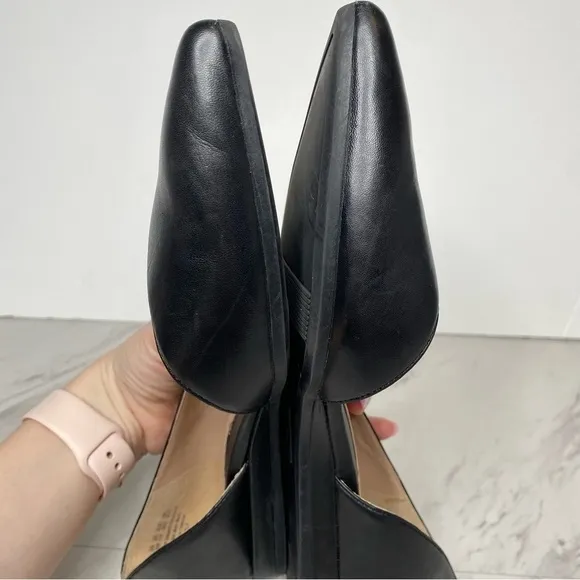 27 Edit Karla D’orsay Black Leather Flat 8 1/2 W