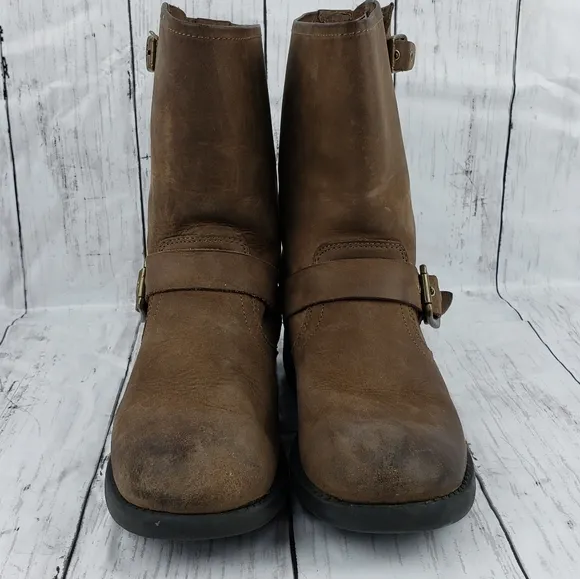 327suo  FRYE 97502 Engineer Pull On boots