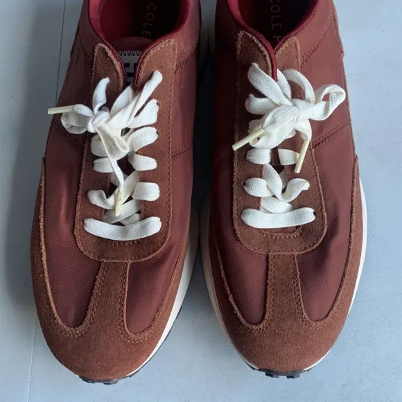 473 COLE HAAN Grand‎ CC Midtown Contrast Sole Suede Sneakers Men’s Size 9.5