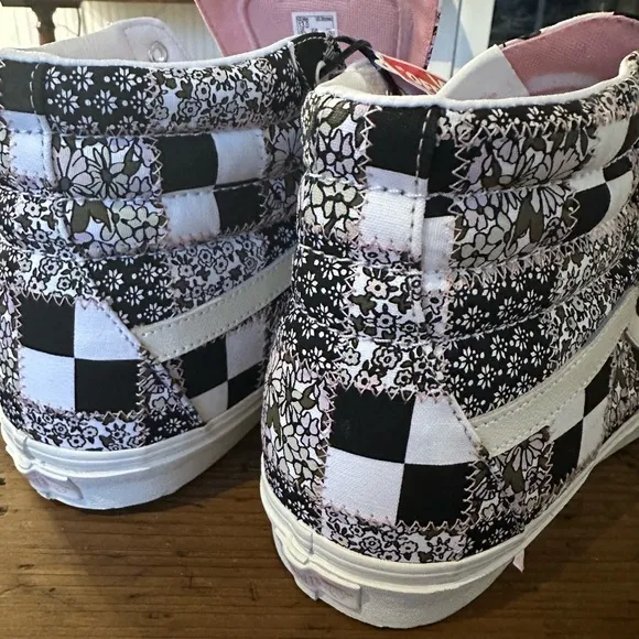 #54❤️ BNWT VANS PATCHWORK FLORAL SK8 SNEAKERS MENS 13