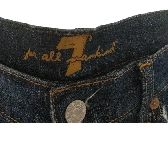 7 FOR ALL MANKIND Bootcut Jeans Size 28