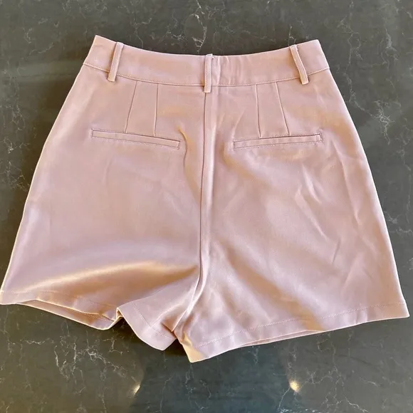 ✨7 For All Mankind✨ Swanky Nude Dress Shorts