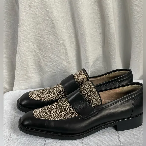 90s Cheetah Print Cowhide Black Leather Loafers from Italy 9.5