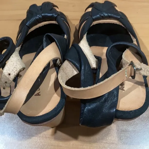 A Détacher  Leather Pumps Sandals