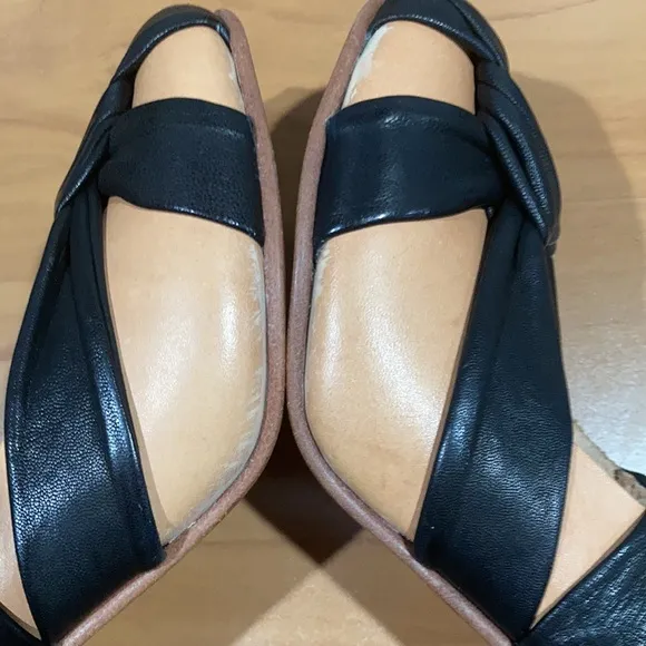A Détacher  Leather Pumps Sandals