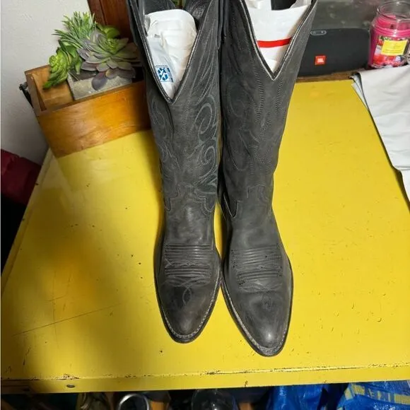 Acme Cowboy Boots Sz 8 D