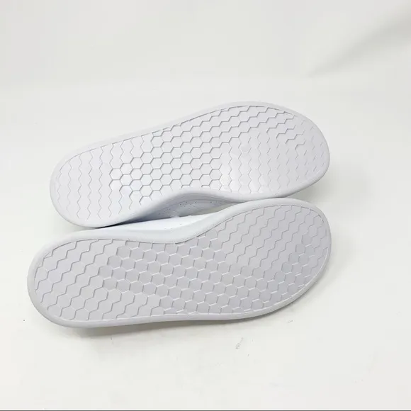 Adidas Advantage Sneakers