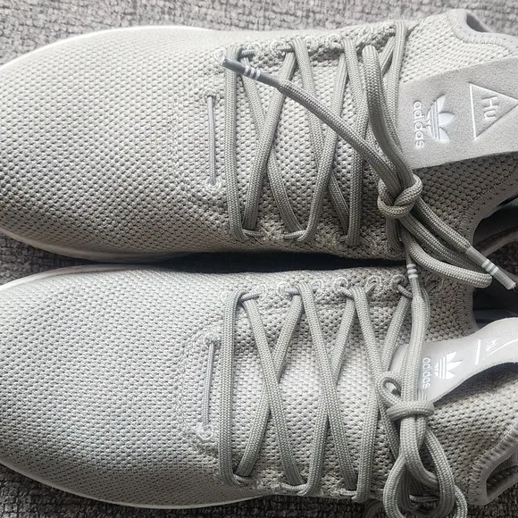 Adidas Gray Sneakers with Cushioned Sole and Knit Upper