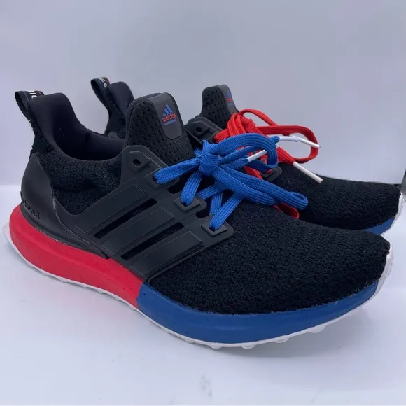 ADIDAS kids ultraboost DNA colorblock running sneakers Size 5