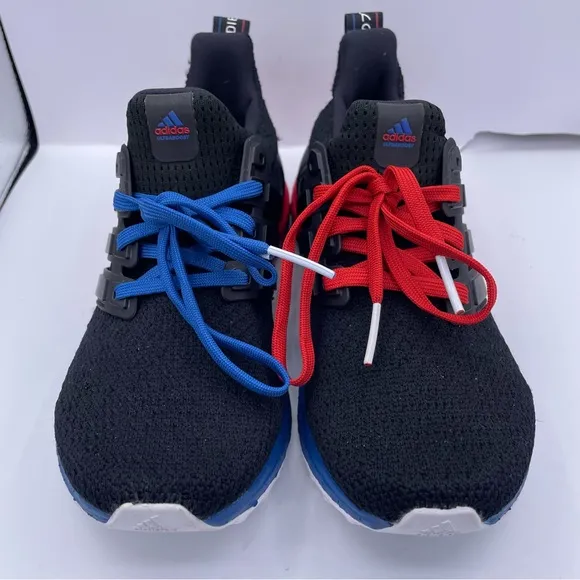 ADIDAS kids ultraboost DNA colorblock running sneakers Size 5