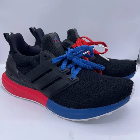 ADIDAS kids ultraboost DNA colorblock running sneakers Size 5