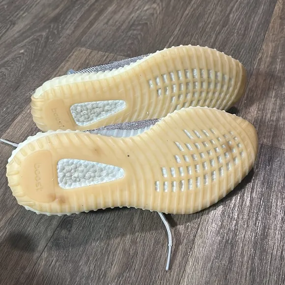 Adidas Mens YEEZY Boost 350 V2 &quot;Zyon&quot; Sneakers | Grey