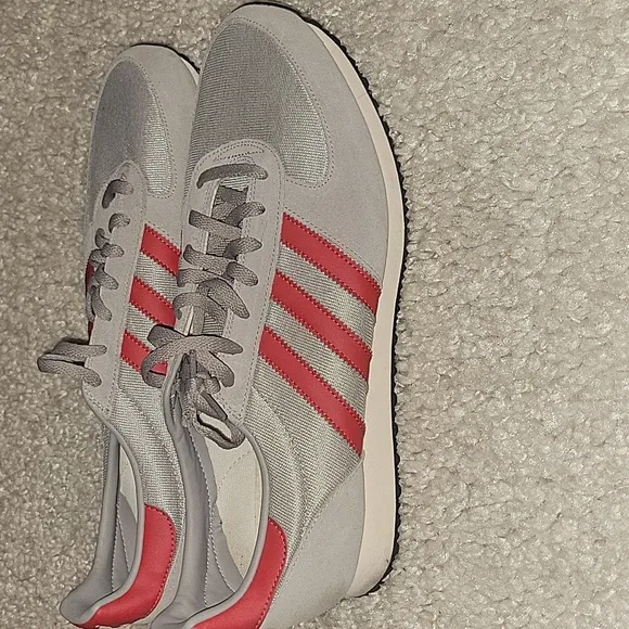ADIDAS ORIGINALS. Gray red stripes white sneakers  Zx size 13