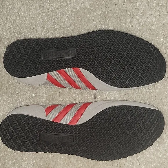 ADIDAS ORIGINALS. Gray red stripes white sneakers  Zx size 13