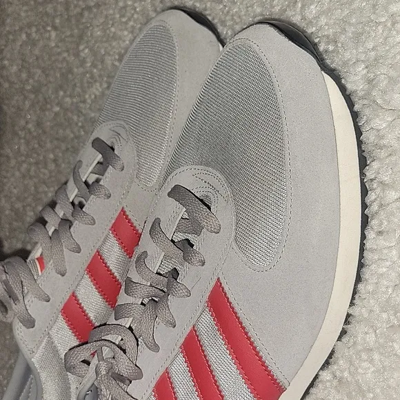 ADIDAS ORIGINALS. Gray red stripes white sneakers  Zx size 13