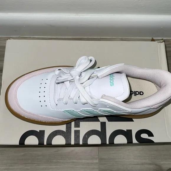 Adidas White and Pink Sneakers