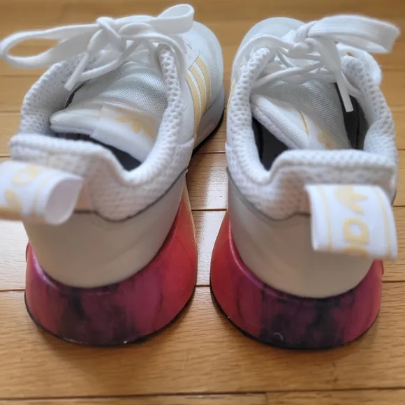 Adidas Women's Multix Originals Size 8 White Orange Purple Back.