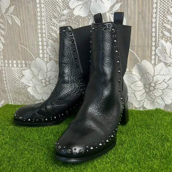 Adrianna Papell Bennet Black Leather Gun Metal Mobwife Studded Steam Punk Boots