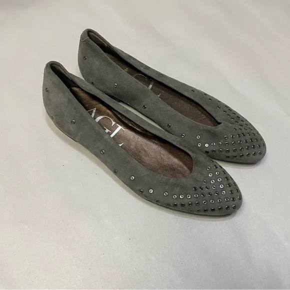 AGL Attilio Giusti Leombruni Flats US Size 5 Suede Leather Grommet Mist Grey NWT