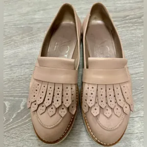AGL flats