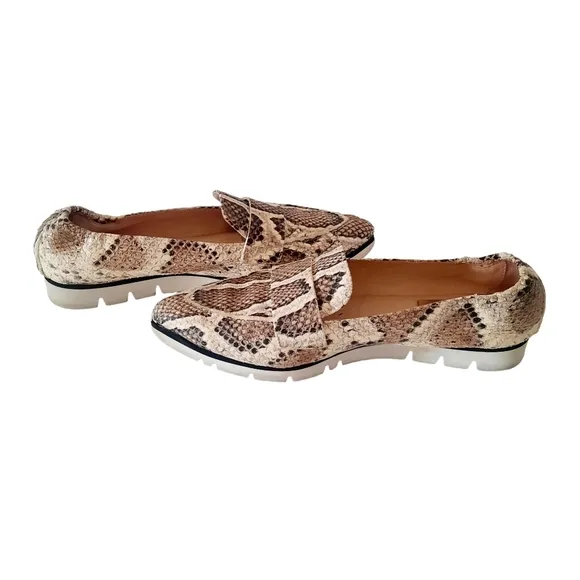 AGL Micro Pointed Toe Snake Embossed Leather Loafers Sz 37.5 Tan/Multi