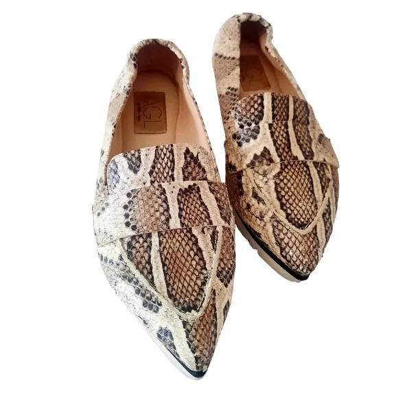 AGL Micro Pointed Toe Snake Embossed Leather Loafers Sz 37.5 Tan/Multi