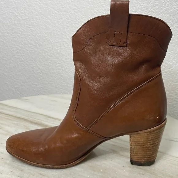 Alberto Fermani boots heeled brown soft leather sz 7 or 38 pull on
