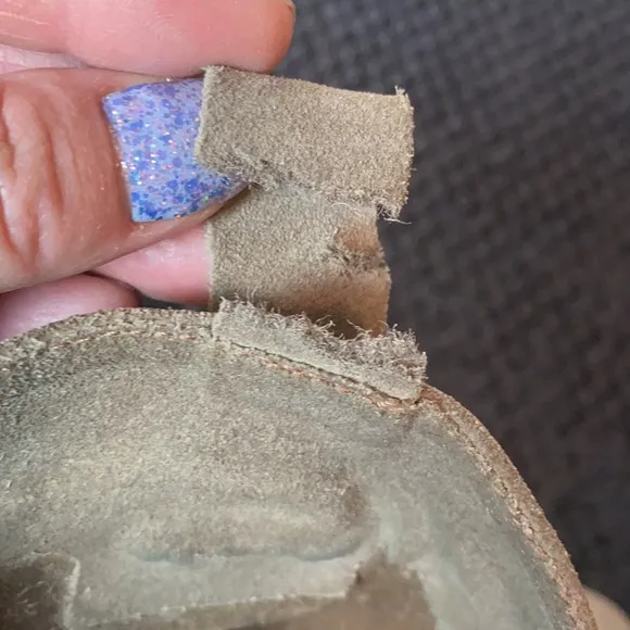 Alberto Fermani pull on suede ankle boots