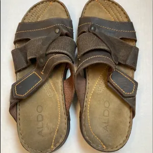 🌞Aldo Dark Brown Leather Adjustable Strap with Layer of Cork Sandals A183