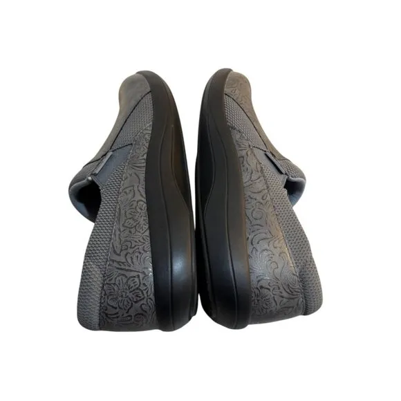 Alegria Gray Duette Shoes Womens 11 Slip On Comfort Workwear Floral Embossed