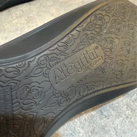 Alegria Gray Duette Shoes Womens 11 Slip On Comfort Workwear Floral Embossed