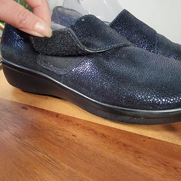 Alegria Lauryn Professional Loafers Blue Sparkle Size 39