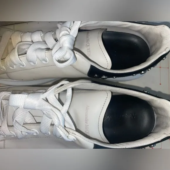 Alexander McQueen Studded Oversized Sneaker 'Black White