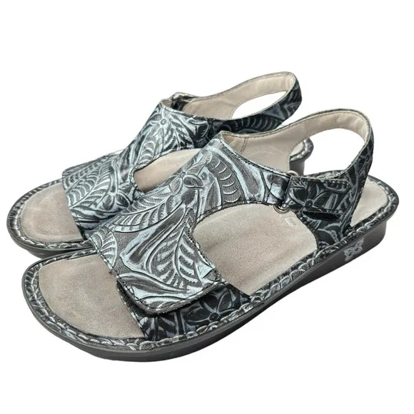 Algeria by PG Lite Sandals Adjustable Ankle Strap Embossed Leather Sz 37 VIK-152