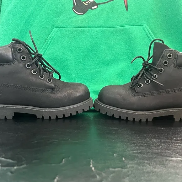All black Timberland Boots