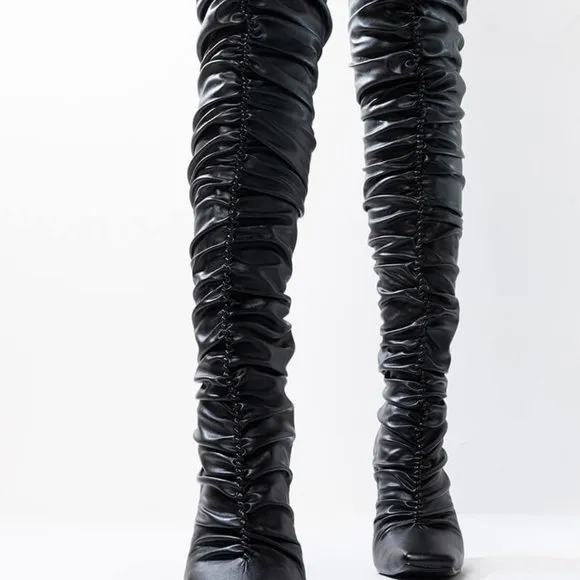 ALL  IN THIGH HIGH STILETTO BOOT