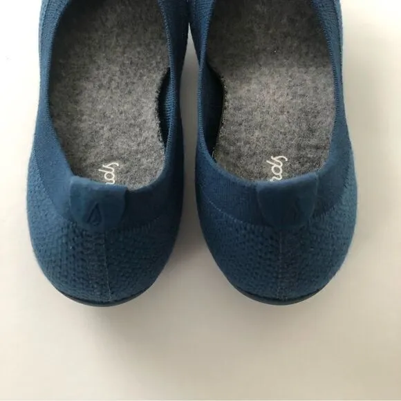 Allbirds blue Tree Breezers in woman’s size 5 slip on flexible flats wool