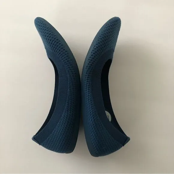 Allbirds blue Tree Breezers in woman’s size 5 slip on flexible flats wool
