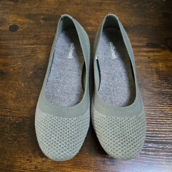 allbirds Women's Light Heathered Green/Gray Tree Breezers Flat Shoes