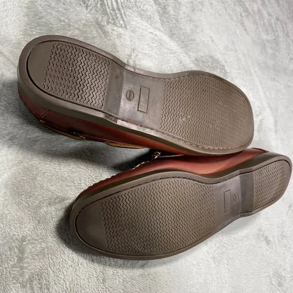 Allen Edmonds Boat Shoes 13 D  Leather Loafers Casual Brown Lace Up