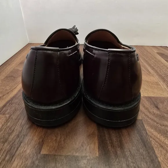 Allen Edmonds Men's 7 B / Women's 8.5 B Grayson Tassel Burgundy Cordovan Loafers